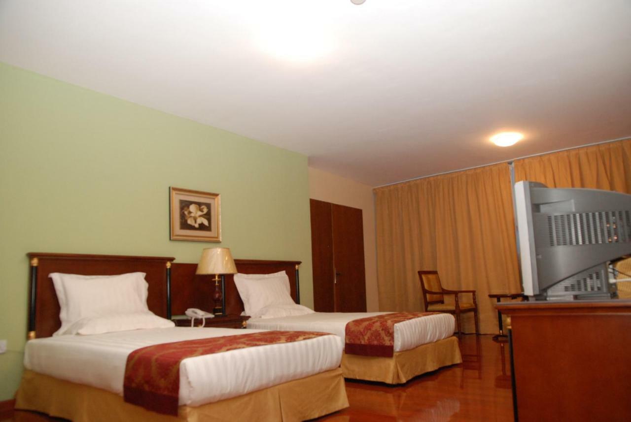 Churchill Addis Ababa Hotel Luaran gambar