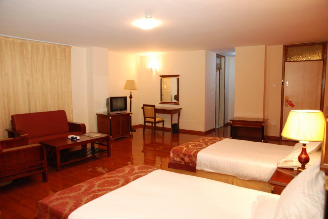 Churchill Addis Ababa Hotel Luaran gambar