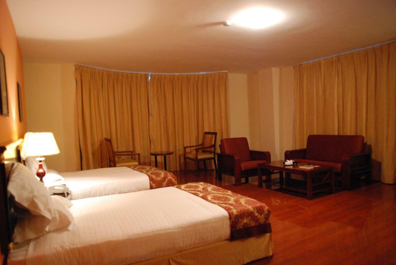 Churchill Addis Ababa Hotel Luaran gambar